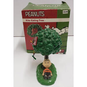 Vintage Department 56 - Peanuts Village "Kite-Eating Tree" - Charlie Brown